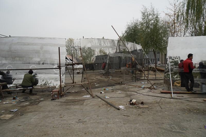 6- Mirror-Polishing-grinding-stainless-steel-sculptures-farbcation-factory